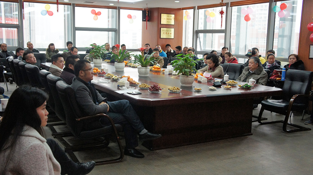 1709544112459646.jpg e2167f001901d3adf56bcc18559c05dc_rGekUdacRxqDr30SNFoZ5A.jpg